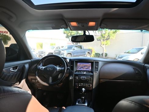 Used 2012 INFINITI FX35 2WD w/ Premium Pkg image 55