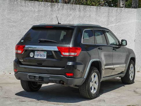 Used 2012 Jeep Grand Cherokee Laredo RWD image 4