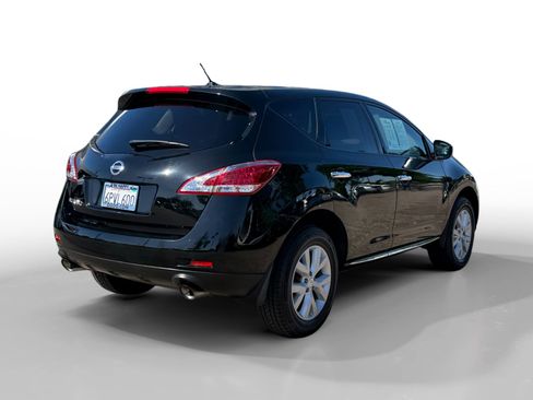 Used 2011 Nissan Murano S FWD image 5