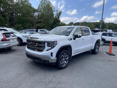 Used 2023 GMC Sierra 1500 SLT w/ SLT Premium Package