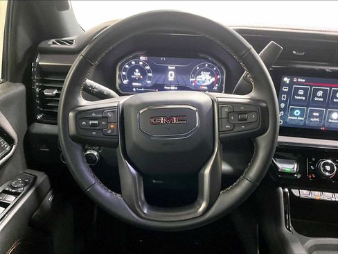 Used 2024 GMC Sierra 2500 AT4 w/ AT4 Premium Plus Package image 15