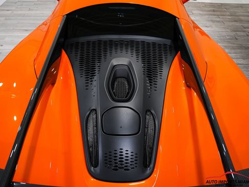 Used 2023 McLaren Artura image 73