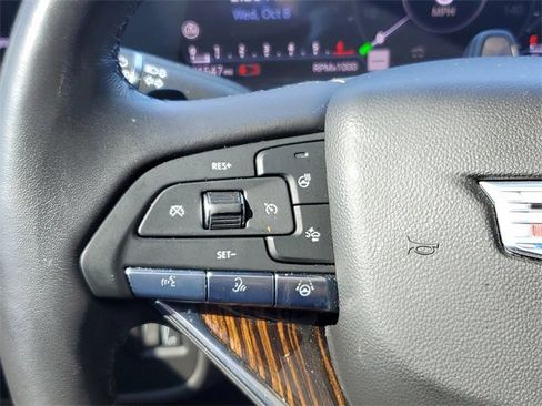 Certified 2023 Cadillac Escalade Premium Luxury w/ LPO, Illumination Package image 11