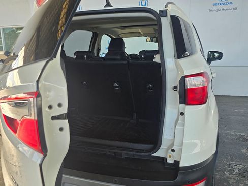 Used 2022 Ford EcoSport Titanium AWD/4WD image 46