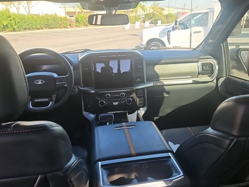 Used 2022 Ford F150 Platinum w/ Bed Utility Package image 10