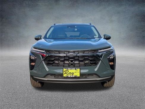 New 2026 Chevrolet Trax LT w/ Driver Confidence Package image 9