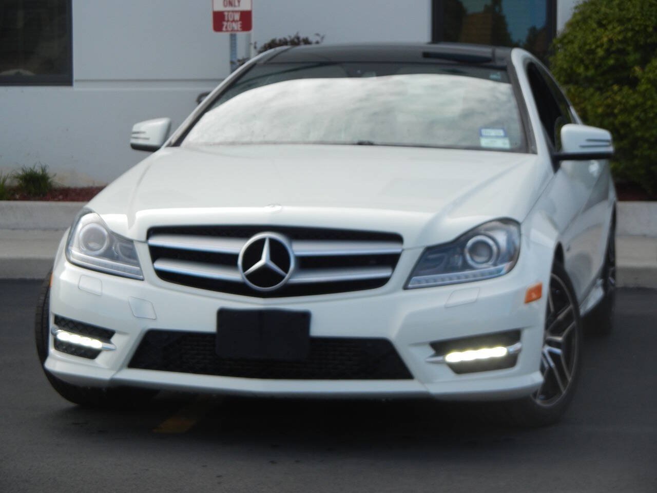 Used 2012 Mercedes-Benz C 250 Coupe image 5