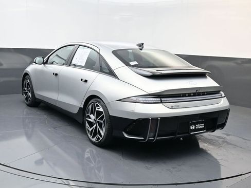 Certified 2024 Hyundai Ioniq 6 SEL image 6