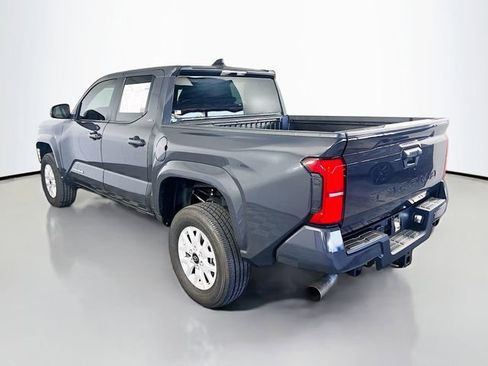 Used 2024 Toyota Tacoma SR5 image 5