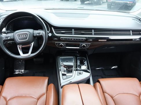 Used 2019 Audi Q7 3.0T Prestige image 13