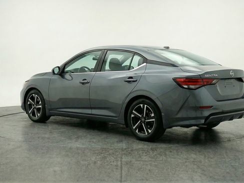 Used 2025 Nissan Sentra SV FWD image 6