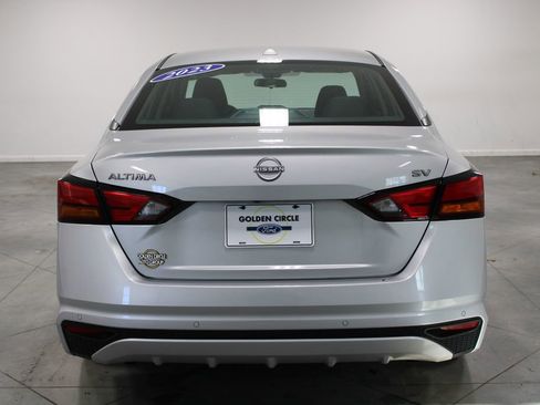 Used 2023 Nissan Altima 2.5 SV image 8