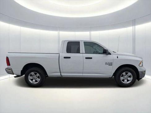 Certified 2024 RAM 1500 Classic SLT AWD/4WD image 3