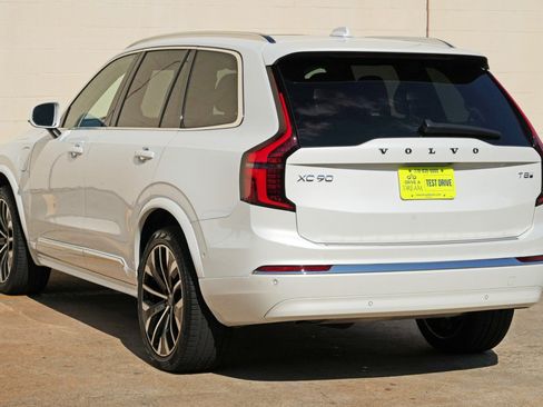 Used 2025 Volvo XC90 T8 Plus w/ Protection Package Premier AWD/4WD image 54