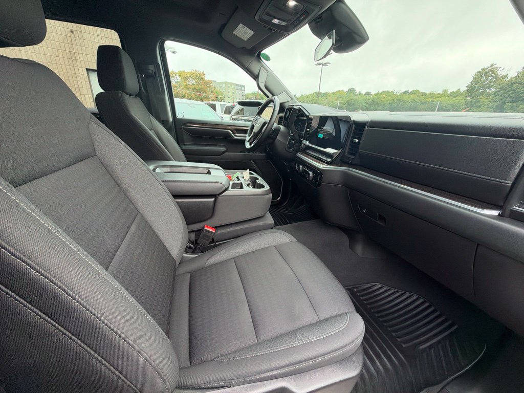 Used 2023 Chevrolet Silverado 1500 RST AWD/4WD image 21