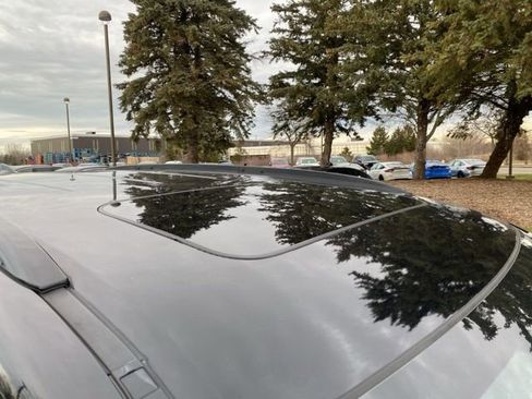 Used 2022 Honda Pilot Special Edition image 5