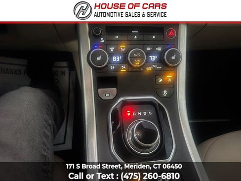 Used 2017 Land Rover Range Rover Evoque SE Premium image 36