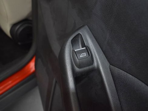 Used 2018 Ford Focus Titanium image 14