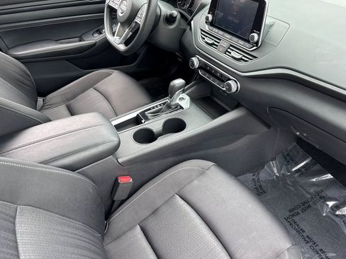 Used 2020 Nissan Altima 2.5 S FWD image 33