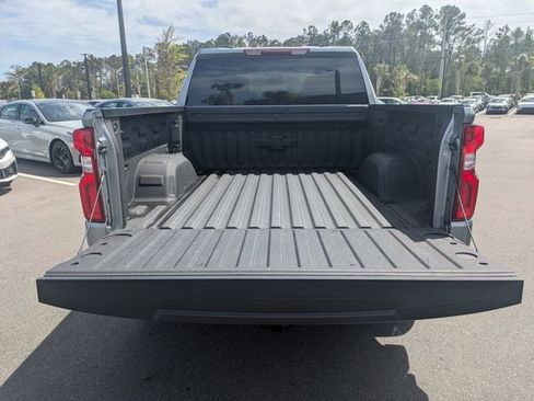 Used 2025 Chevrolet Silverado 1500 LTZ AWD/4WD image 12