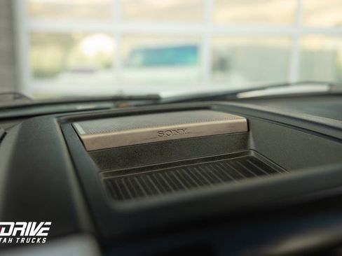 Used 2017 Ford F450 Platinum w/ Platinum Ultimate Package image 37