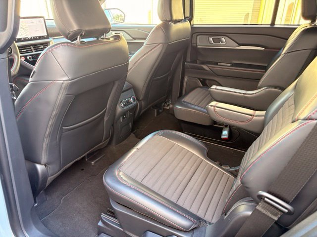 Used 2026 Ford Explorer ST-Line AWD/4WD image 14