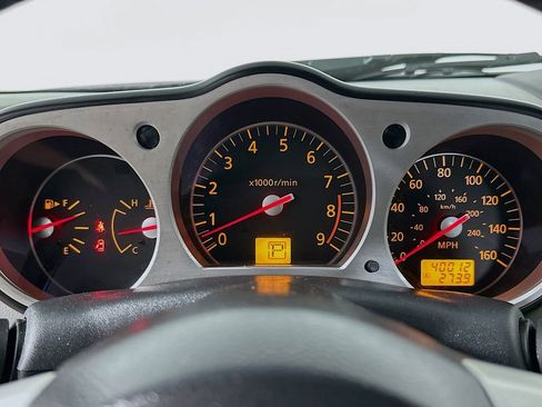 Used 2008 Nissan 350Z Touring image 11