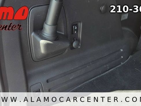 Used 2013 Lincoln MKX FWD image 27