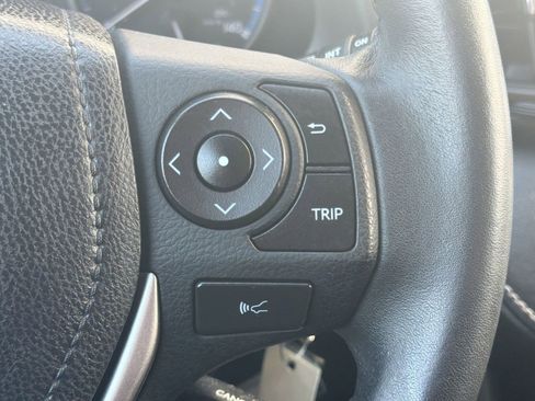 Used 2017 Toyota RAV4 XLE image 27