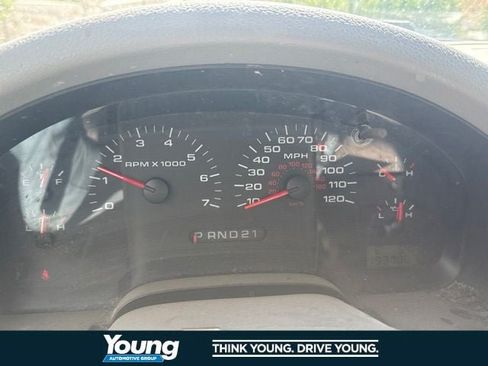Used 2005 Ford F150 XLT AWD/4WD image 21