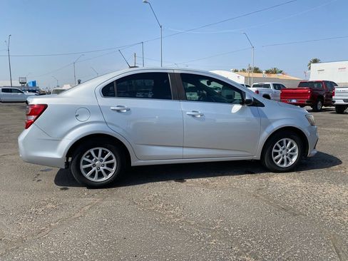 Used 2017 Chevrolet Sonic LT FWD image 5