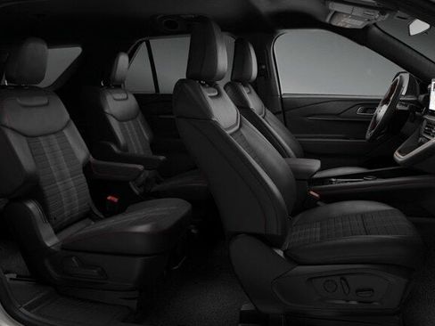 New 2026 Ford Explorer ST-Line w/ ST-Line Street Pack RWD image 5