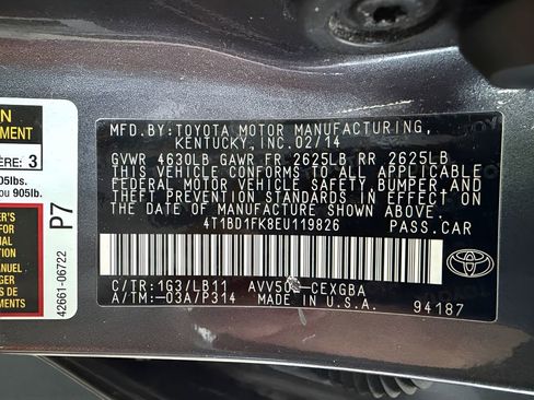 Used 2014 Toyota Camry XLE w/ Leather Package FWD image 29