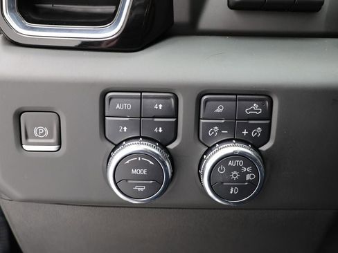 Used 2023 GMC Sierra 1500 Denali w/ Denali Reserve Package image 37