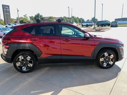 New 2025 Hyundai Kona SEL image 6