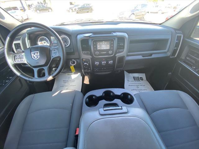 Used 2015 RAM 1500 Express AWD/4WD image 10