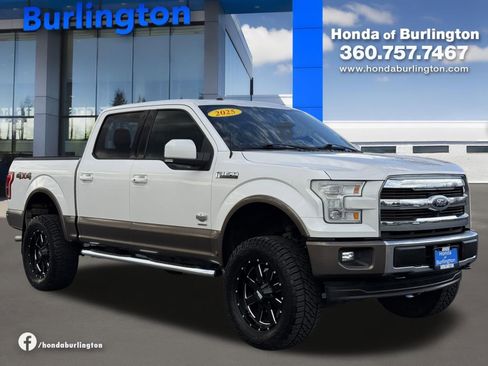 Used 2017 Ford F150 King Ranch w/ Equipment Group 601A Luxury AWD/4WD image 8