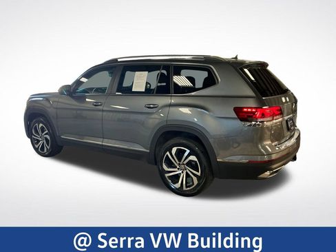 Certified 2023 Volkswagen Atlas SEL AWD/4WD image 3