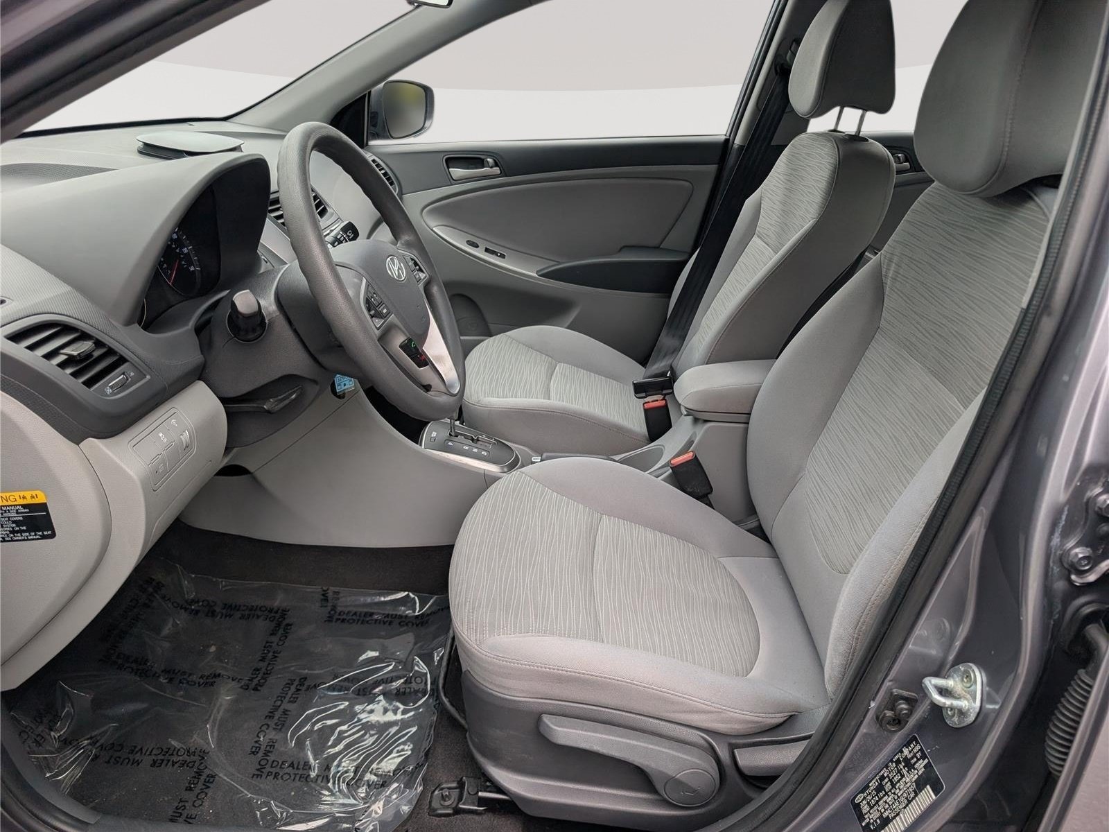 Used 2016 Hyundai Accent SE w/ Option Group 02 FWD image 14