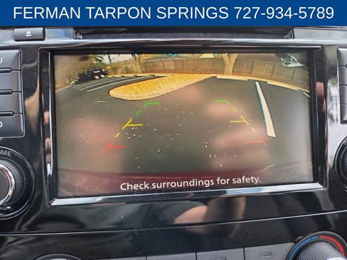 Used 2021 Nissan Rogue Sport S image 26