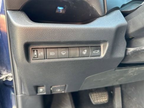 Used 2020 Toyota RAV4 XSE image 13