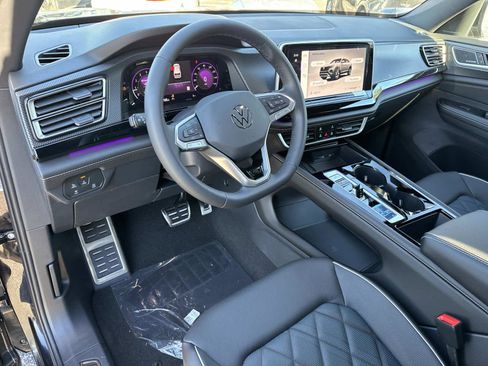 New 2026 Volkswagen Atlas Cross Sport SEL Premium R-Line image 23