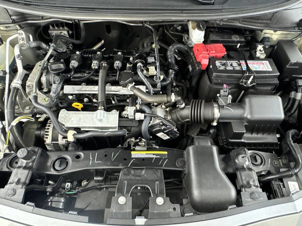 Used 2025 Nissan Versa SV FWD image 19