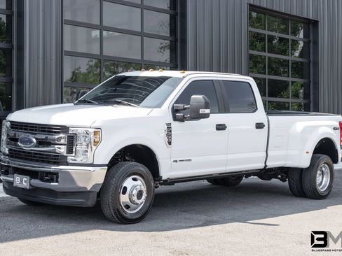 Used 2019 Ford F350 XL w/ STX Appearance Package AWD/4WD image 2