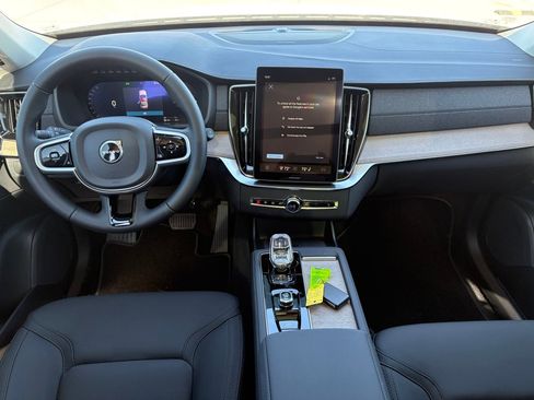 New 2026 Volvo XC90 T8 Plus w/ Protection Package Premier image 11