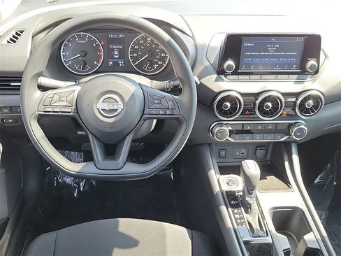 New 2025 Nissan Sentra S image 5