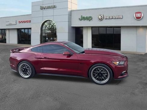 Used 2017 Ford Mustang GT Premium w/ GT Performance Package RWD image 3