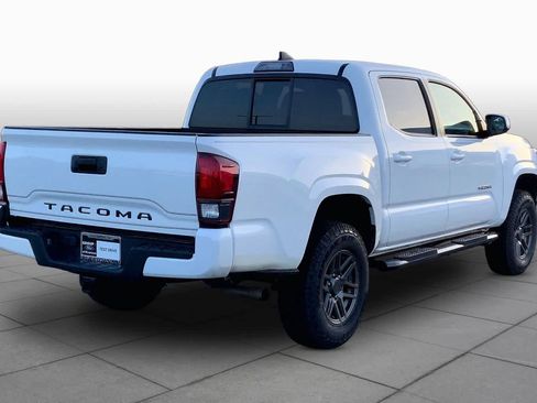 Used 2019 Toyota Tacoma SR AWD/4WD image 13