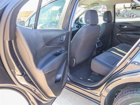 Used 2022 Chevrolet Equinox LT image 23