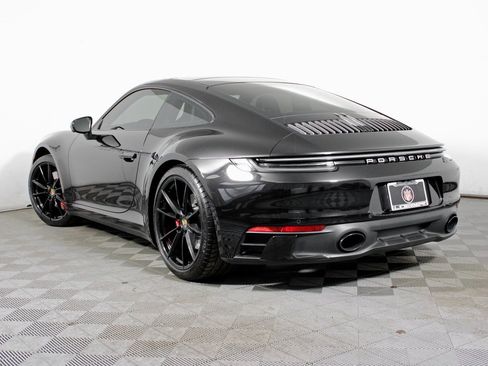 Used 2024 Porsche 911 Carrera 4S image 3